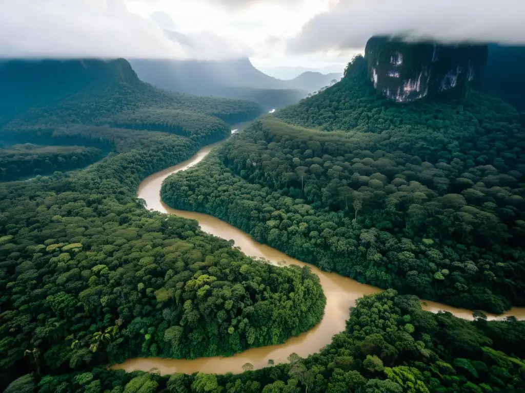 Exploración de los antiguos ecosistemas de Borneo: un bosque lluvioso con densa vegetación, ríos serpenteantes y árboles imponentes